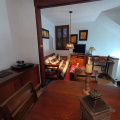 Casa de Ph De Alto. Sin Gastos Comunes. Azotea De Uso Exclusivo. Zona Con Locomoción Y Servicios Varios #9447