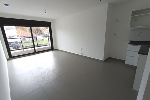 Nuevo!! Cómodo Monoambiente Con Terraza! Malvin! Próximo A Rambla Y Playa! #8699