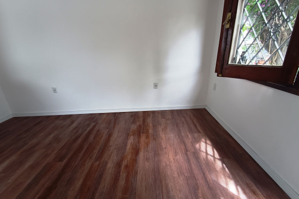 Casa al frente, todo reciclado. PH Independiente. Sin gastos comunes. #8765