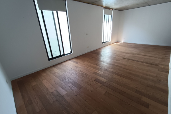 Muy Buena Ubicación En Punta Carretas, A Dos Cuadras De 21 De Setiembre, Ellauri Y Bv. Artigas. Calle Tranquila.- Excelente Para Vivir O Invertir. Destino: Vivienda O Escritorio.#9242